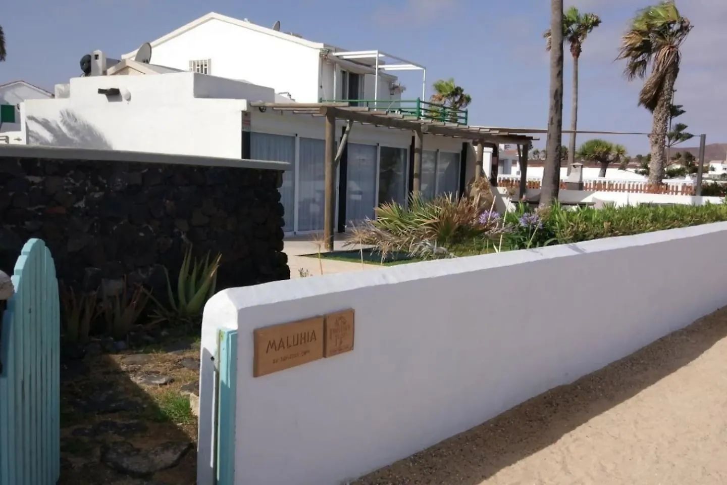Villa Maluhia Frente Al Mar Y Jacuzzi Corralejo