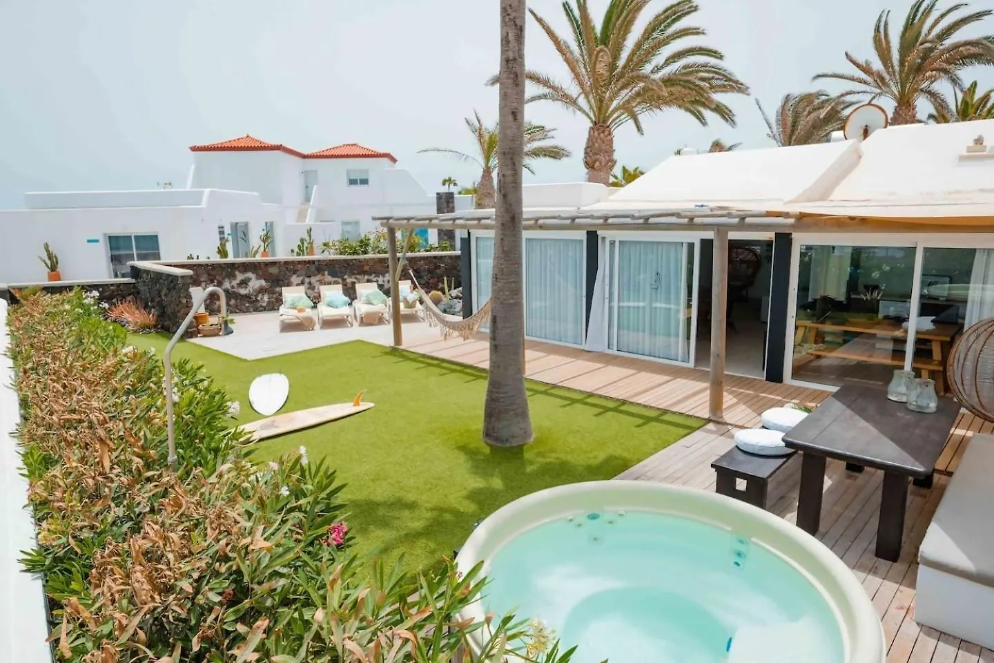 Villa Maluhia Frente Al Mar Y Jacuzzi Corralejo
